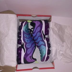 Nike Vapormax Plus “ Hyper Violet”